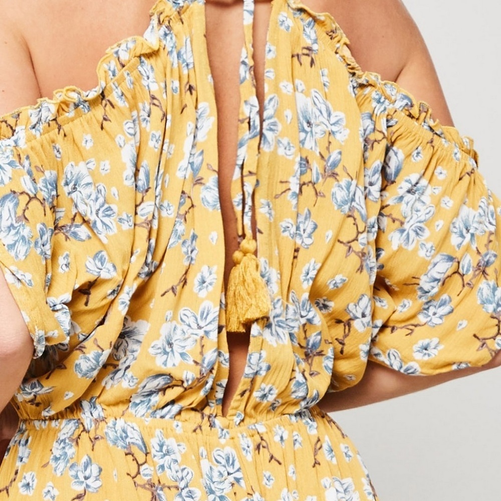GIRLY & FLIRTY YELLOW  FLORAL ROMPER - Picture 2 of 6